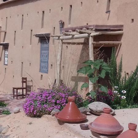 ホテル Kasbah Izoran ミデル エクステリア 写真