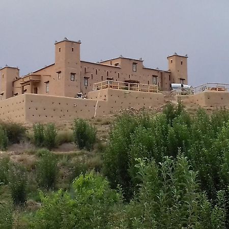 ホテル Kasbah Izoran ミデル エクステリア 写真