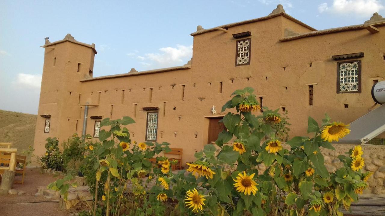 ホテル Kasbah Izoran ミデル エクステリア 写真